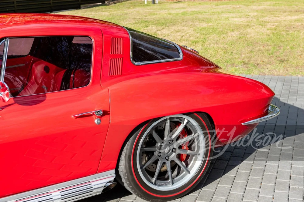1964 Chevrolet Corvette C2 - Image 19 of 24