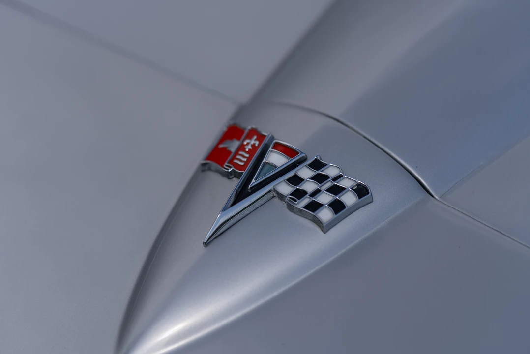 1964 Chevrolet Corvette C2 - Image 17 of 31