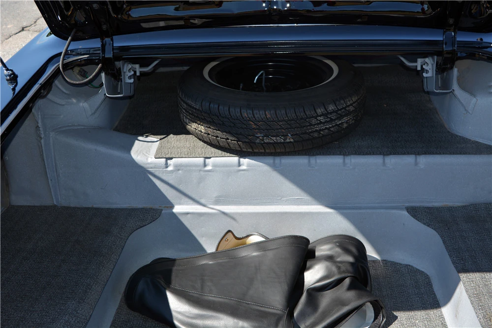 1964 Chevrolet Impala 3rd Gen - Image 5 of 6