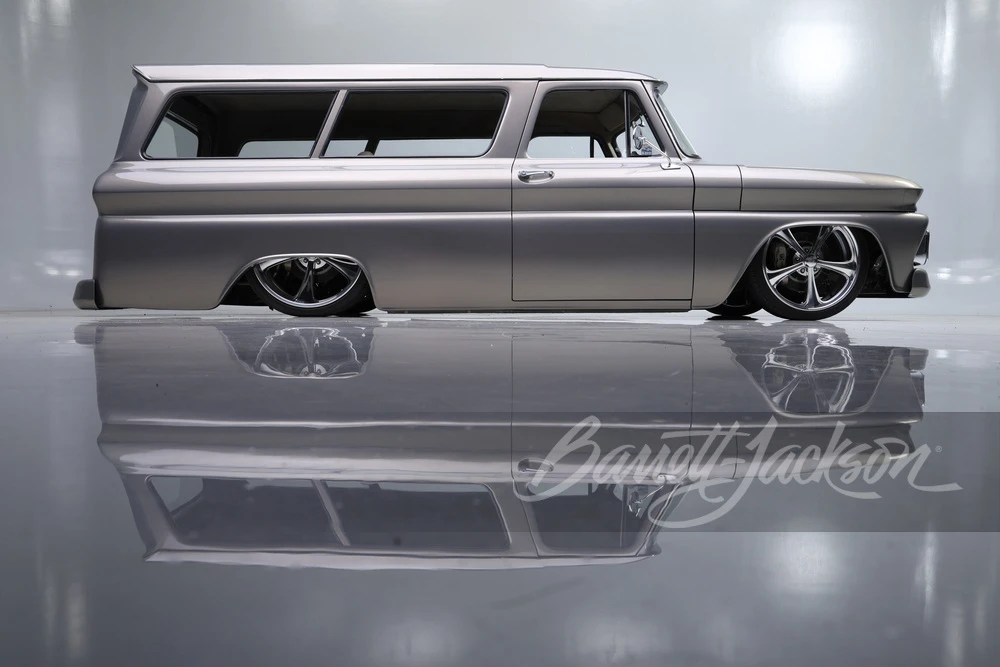 1964 Chevrolet Suburban 5th Gen - Image 15 of 31