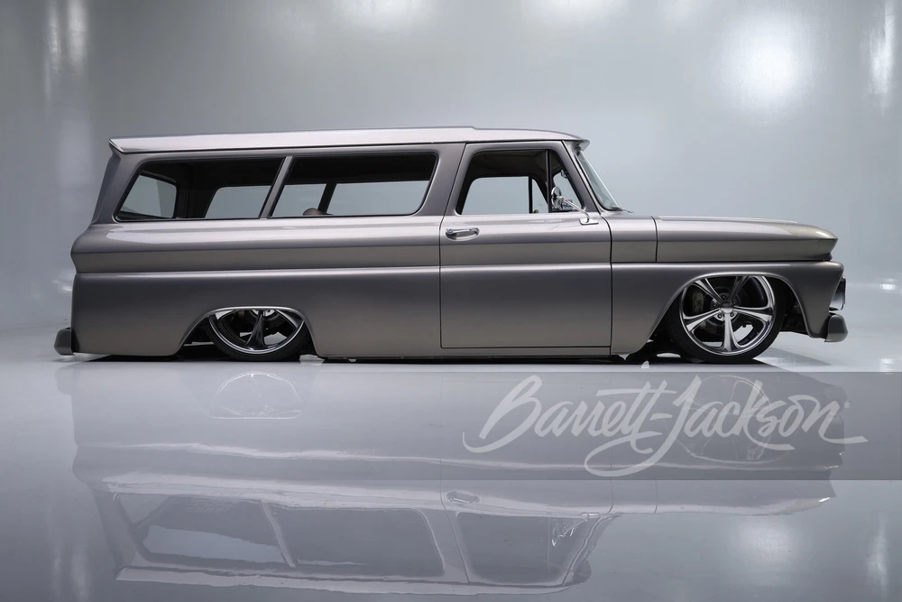 1964 Chevrolet Suburban 5th Gen - Image 5 of 31