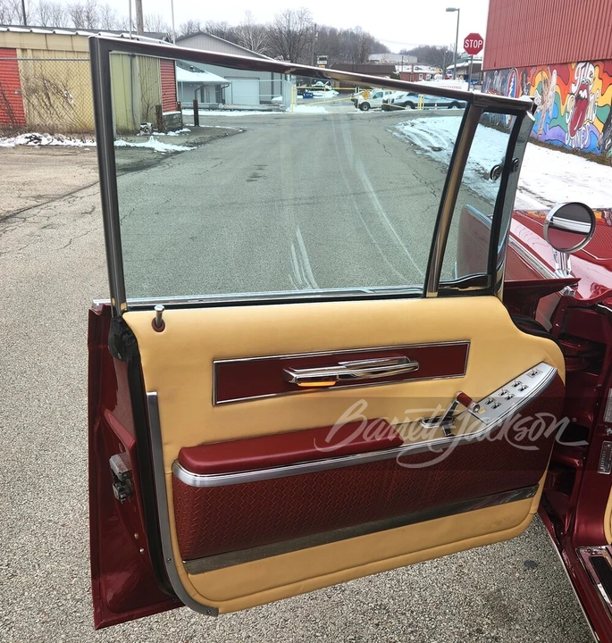 1964 Chrysler Imperial 2nd Gen - Image 19 of 29