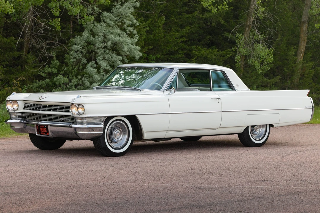 1964 Cadillac DeVille 2nd Gen - Image 16 of 31