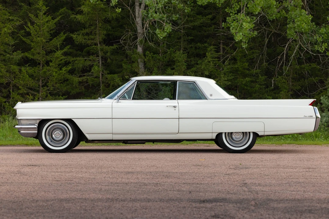1964 Cadillac DeVille 2nd Gen - Image 14 of 31