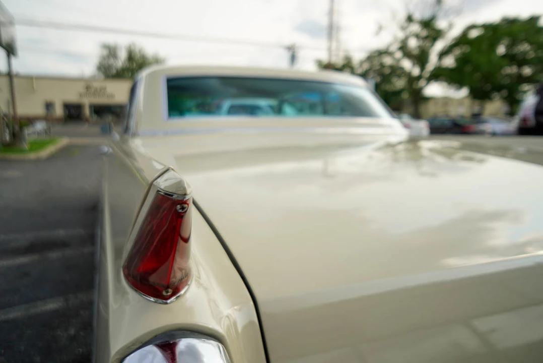 1964 Cadillac DeVille 2nd Gen - Image 22 of 31