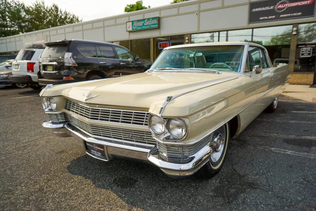 1964 Cadillac DeVille 2nd Gen - Image 3 of 31
