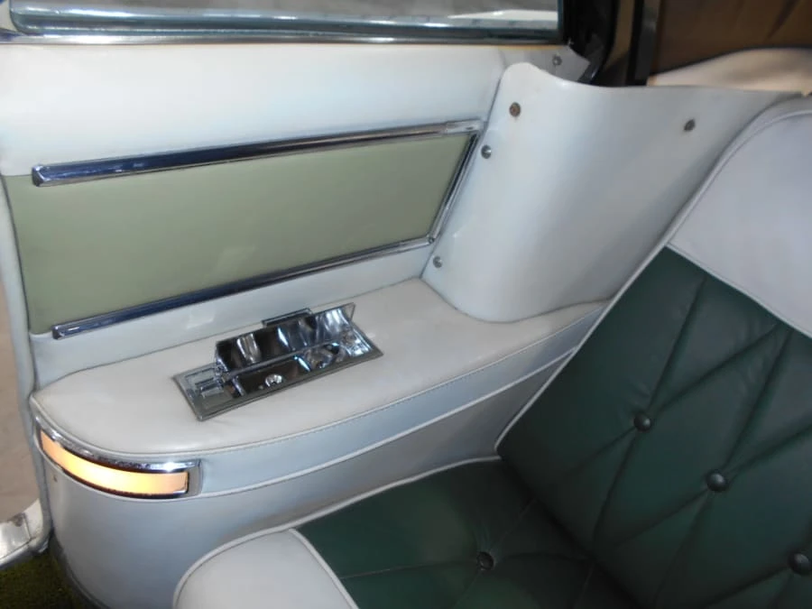 1964 Cadillac DeVille 2nd Gen - Image 30 of 31