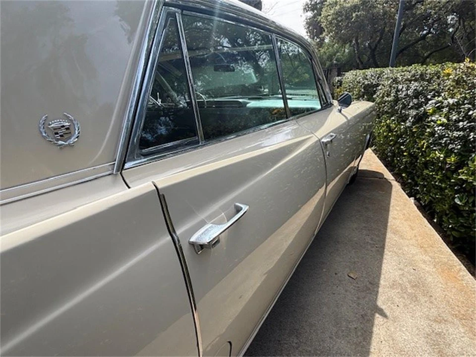 1964 Cadillac Fleetwood - Image 17 of 31
