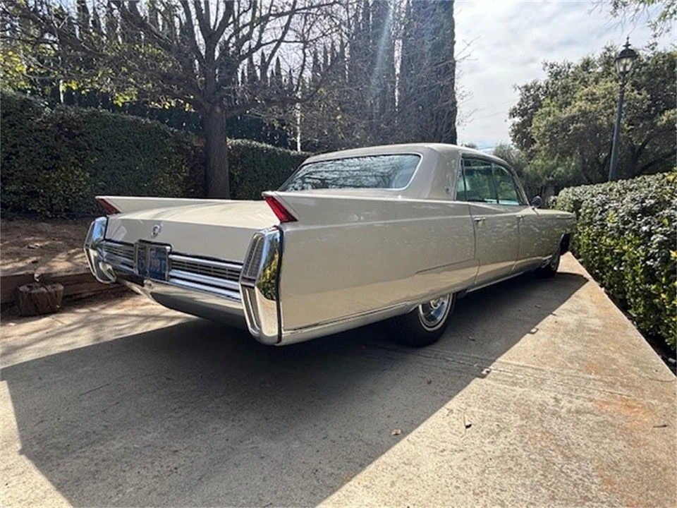 1964 Cadillac Fleetwood - Image 28 of 31