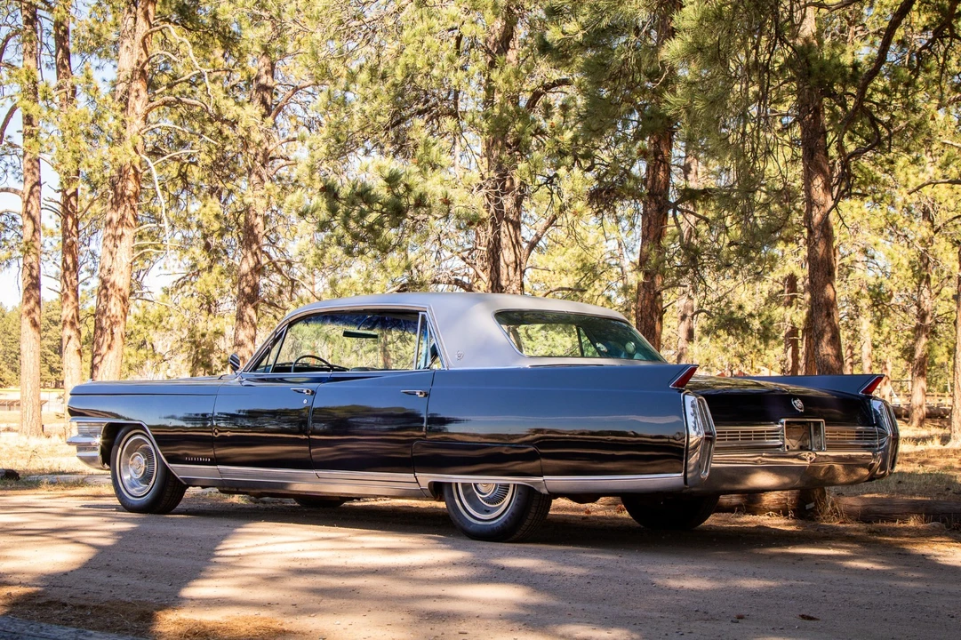1964 Cadillac Sixty Special - Image 9 of 21