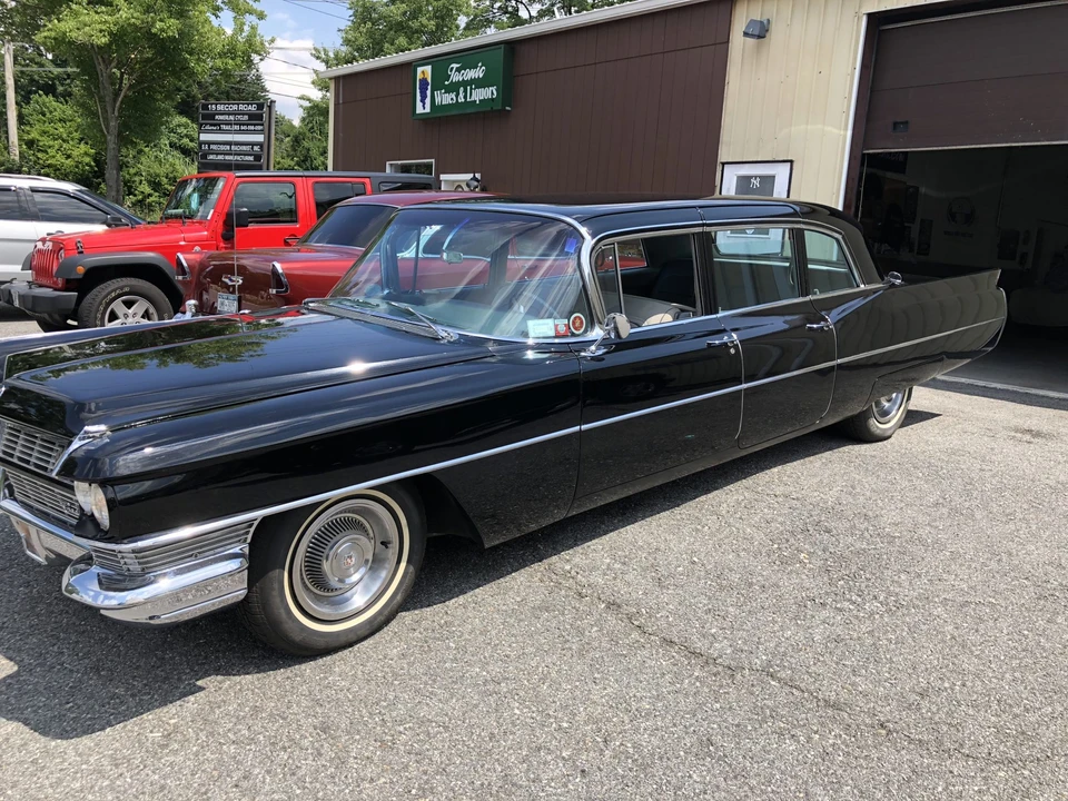 1964 Cadillac Series 70 & 75 - Image 13 of 31