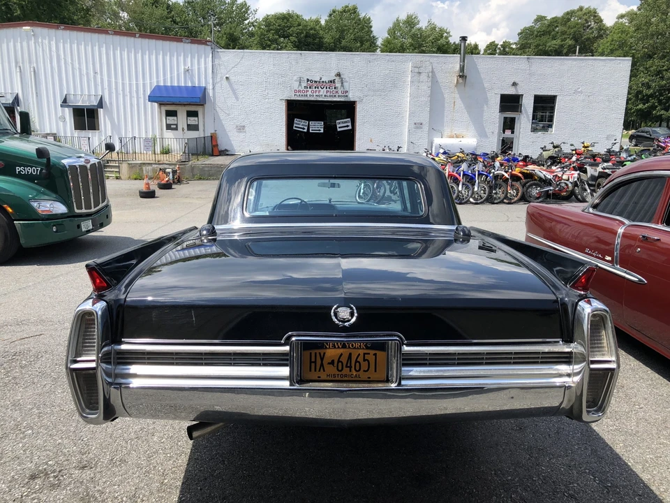 1964 Cadillac Series 70 & 75 - Image 15 of 31