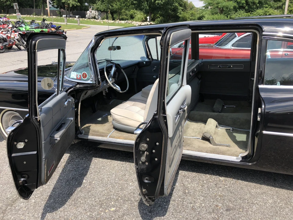 1964 Cadillac Series 70 & 75 - Image 21 of 31