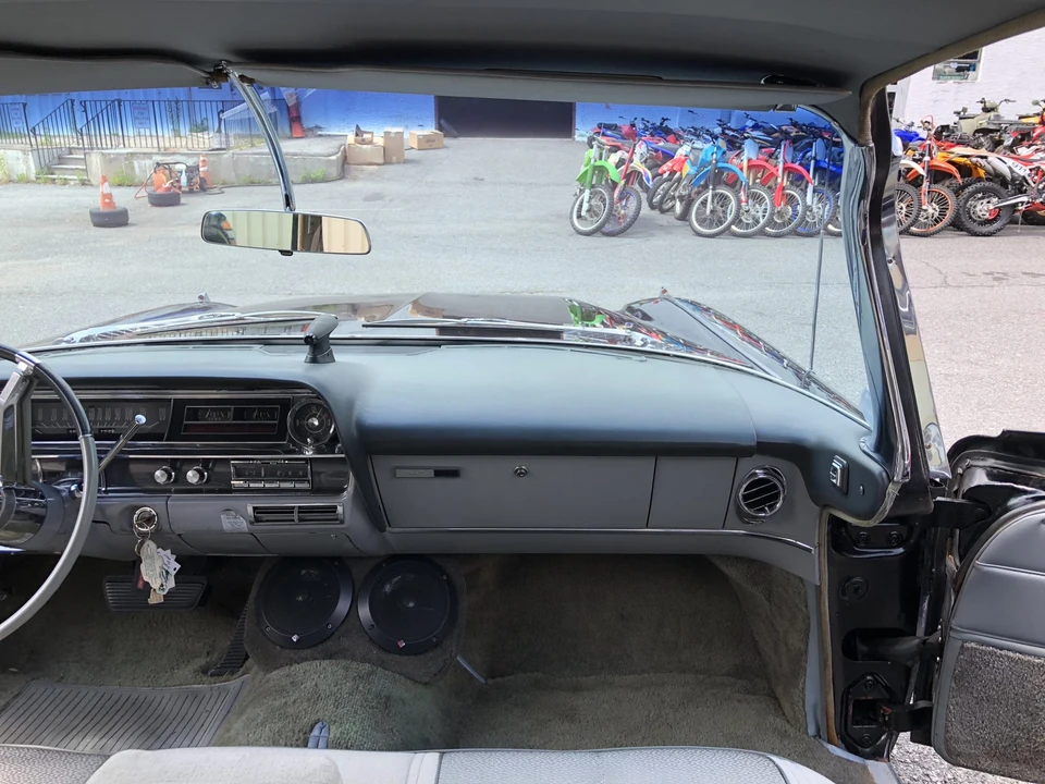 1964 Cadillac Series 70 & 75 - Image 24 of 31