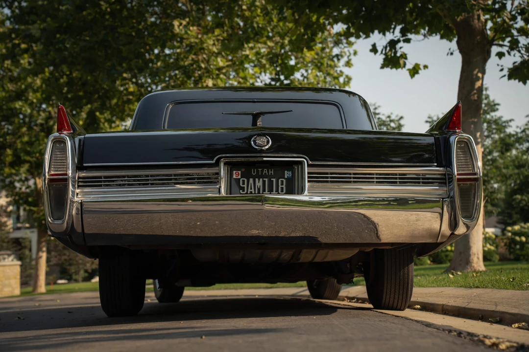 1964 Cadillac Series 70 & 75 - Image 22 of 31