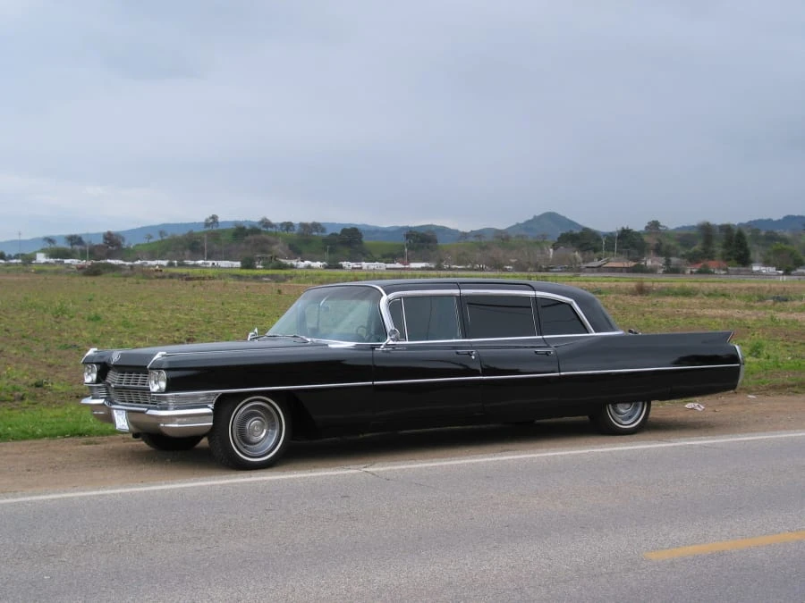 1964 Cadillac Series 70 & 75 - Image 2 of 12