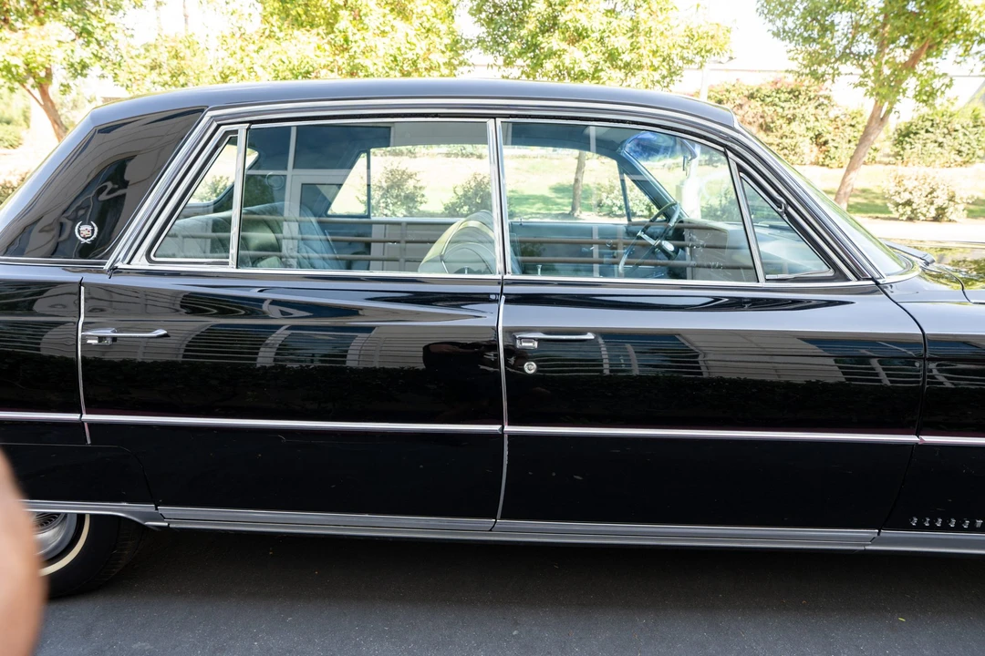 1964 Cadillac Sixty Special - Image 18 of 31