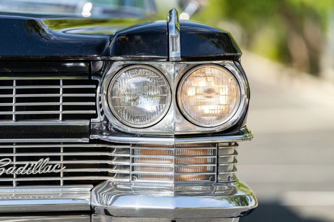 1964 Cadillac Sixty Special - Image 14 of 31