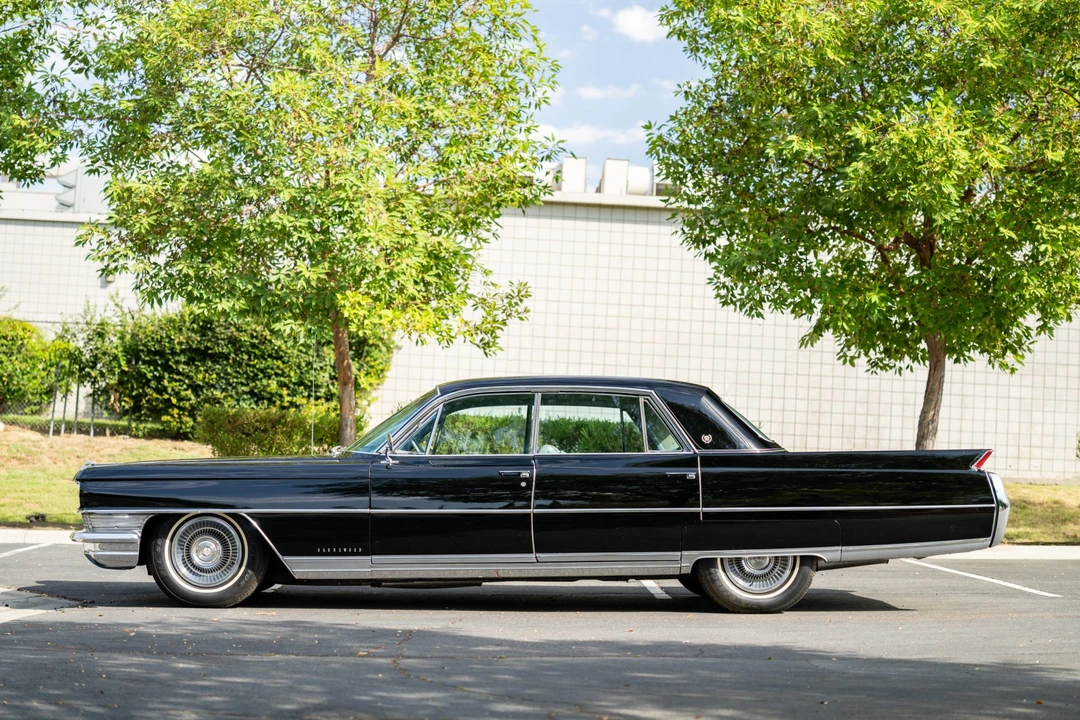 1964 Cadillac Sixty Special - Image 2 of 31