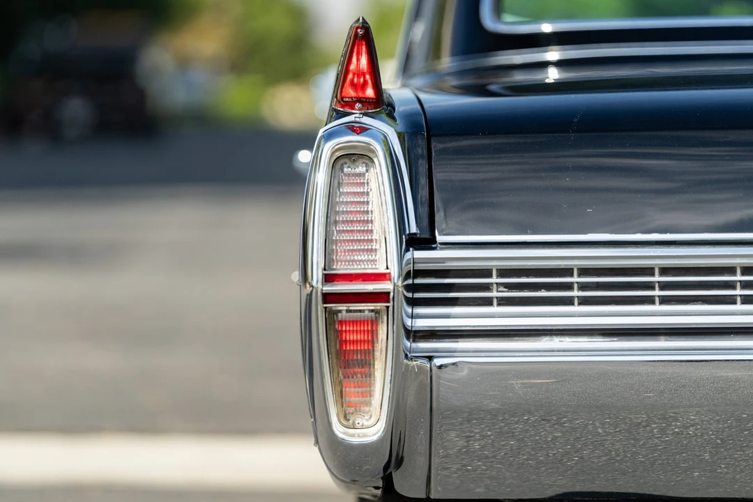 1964 Cadillac Sixty Special - Image 21 of 31
