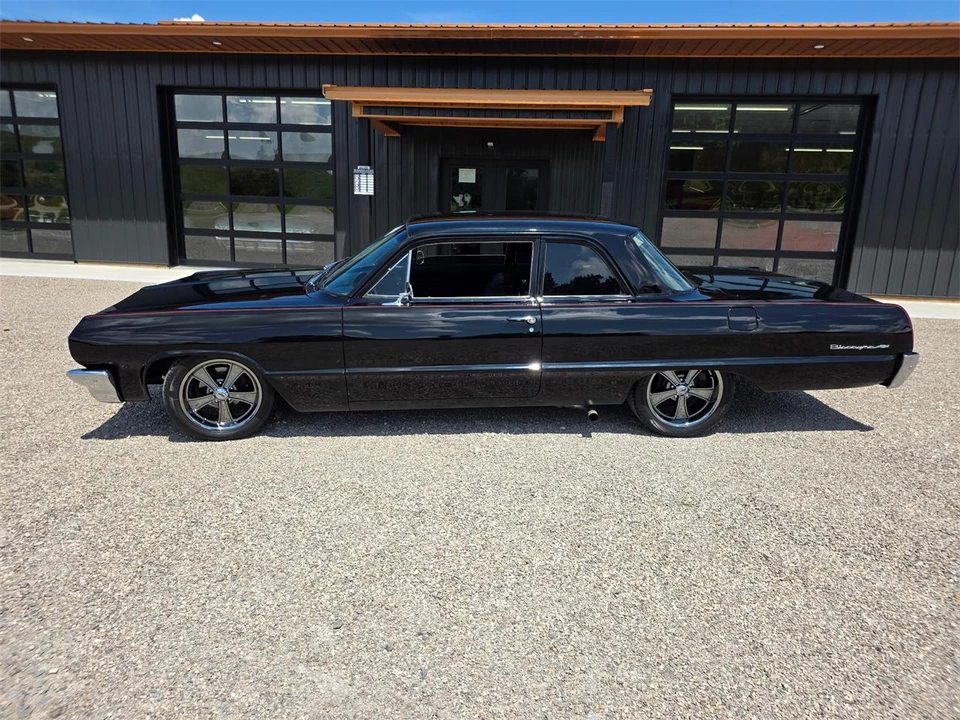 1964 Chevrolet Biscayne - Image 4 of 31