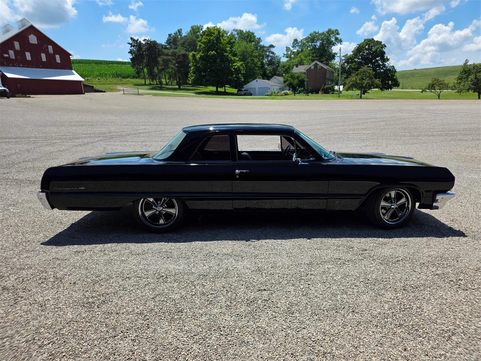1964 Chevrolet Biscayne - Image 17 of 31