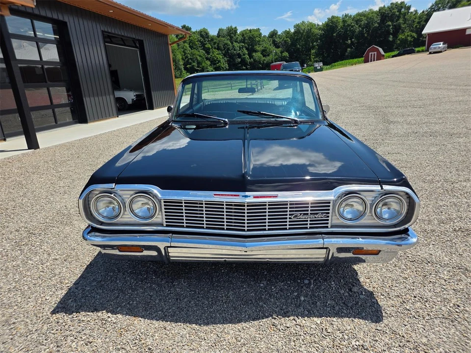 1964 Chevrolet Biscayne - Image 22 of 31