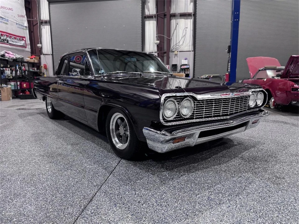 1964 Chevrolet Biscayne - Image 13 of 31