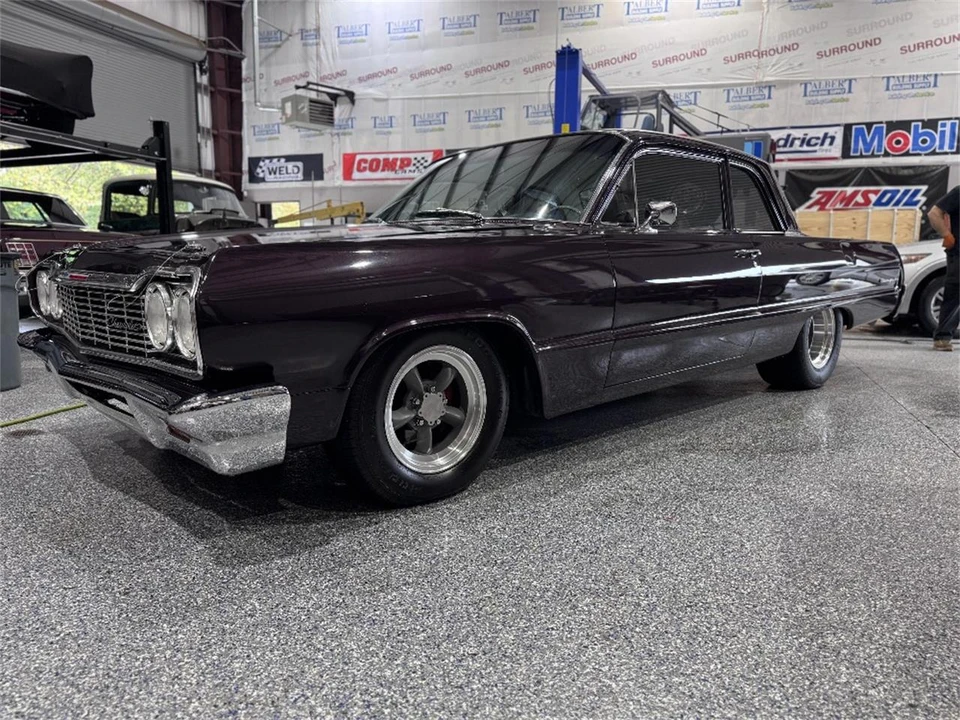 1964 Chevrolet Biscayne - Image 10 of 31