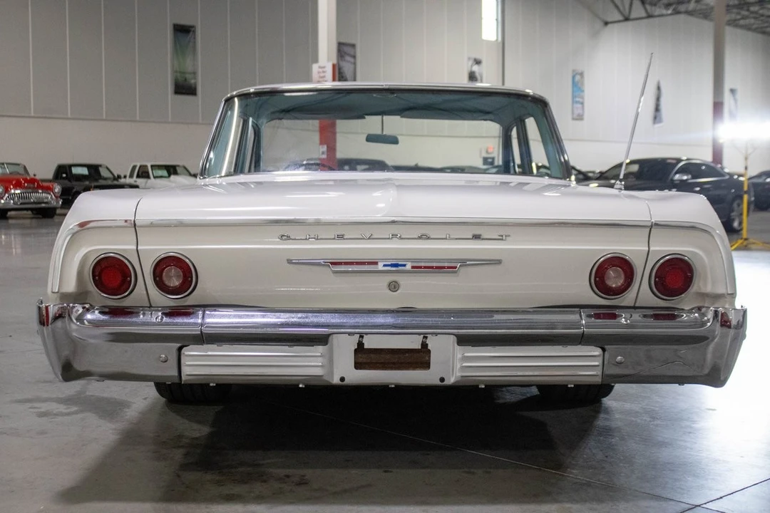 1964 Chevrolet Biscayne - Image 5 of 12
