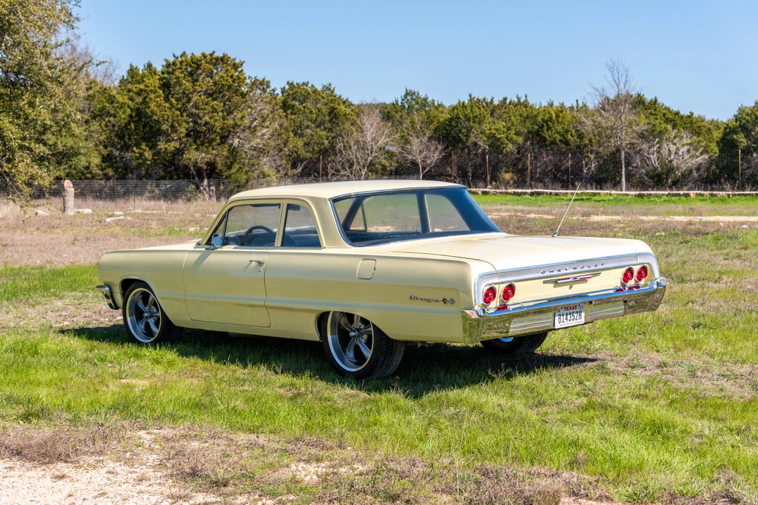 1964 Chevrolet Biscayne - Image 15 of 31