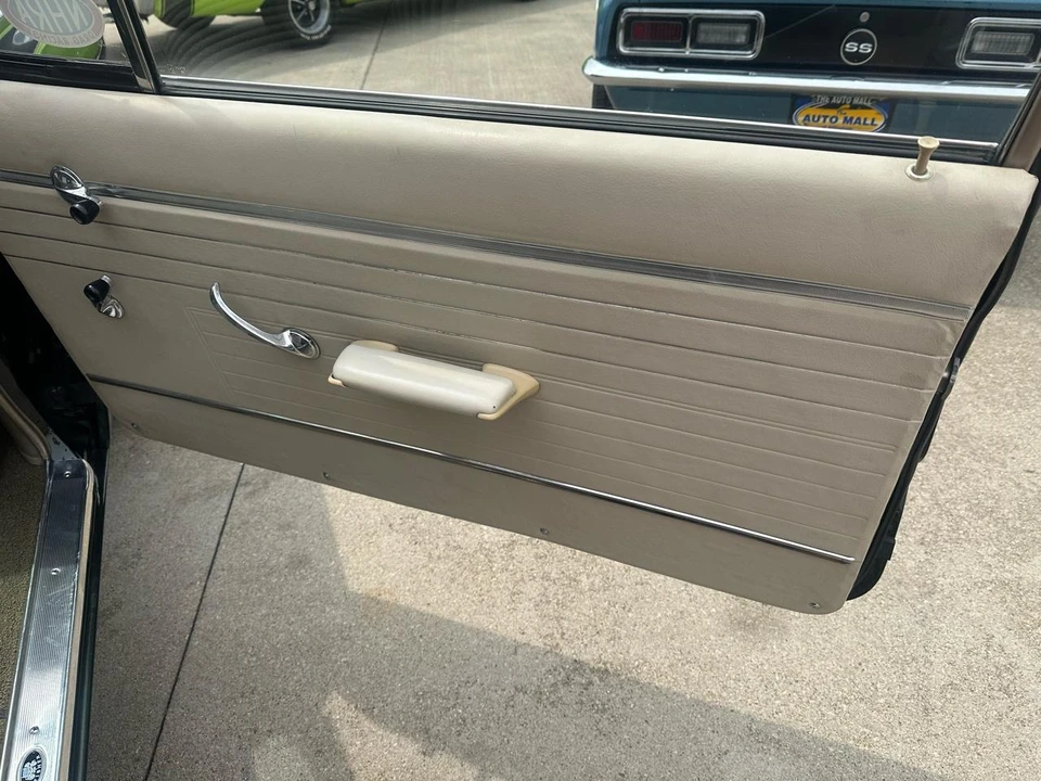 1964 Chevrolet Biscayne - Image 28 of 31