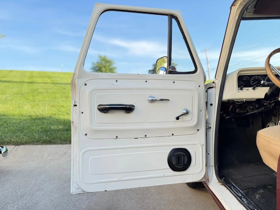 1964 Chevrolet C/K 1st Gen - Image 28 of 31