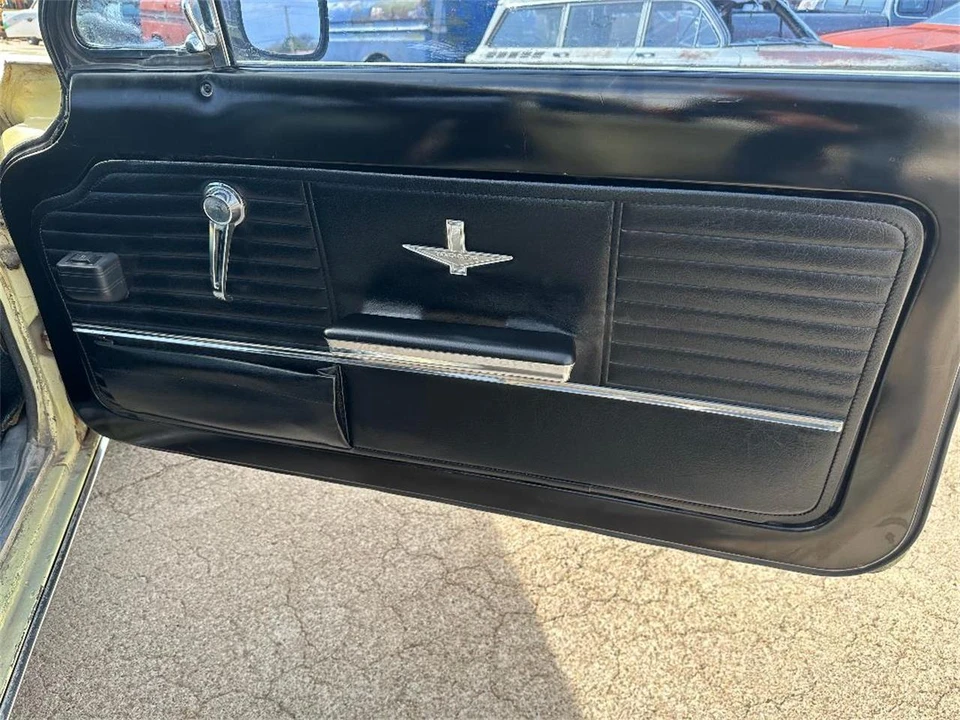 1964 Chevrolet Corvair 1st Gen - Image 20 of 31