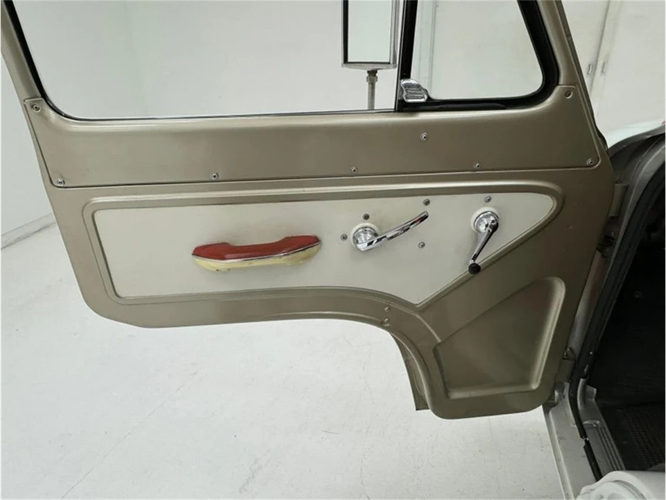 1964 Chevrolet Corvair 1st Gen - Image 28 of 31