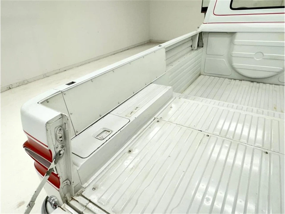 1964 Chevrolet Corvair 1st Gen - Image 20 of 31