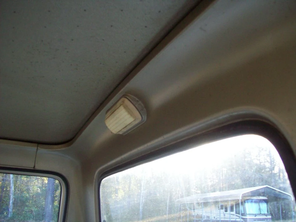 1964 Chevrolet Corvair Rampside & Loadside - Image 28 of 31
