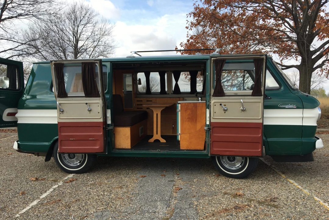 1964 Chevrolet Corvair Greenbrier & Corvan - Image 15 of 31