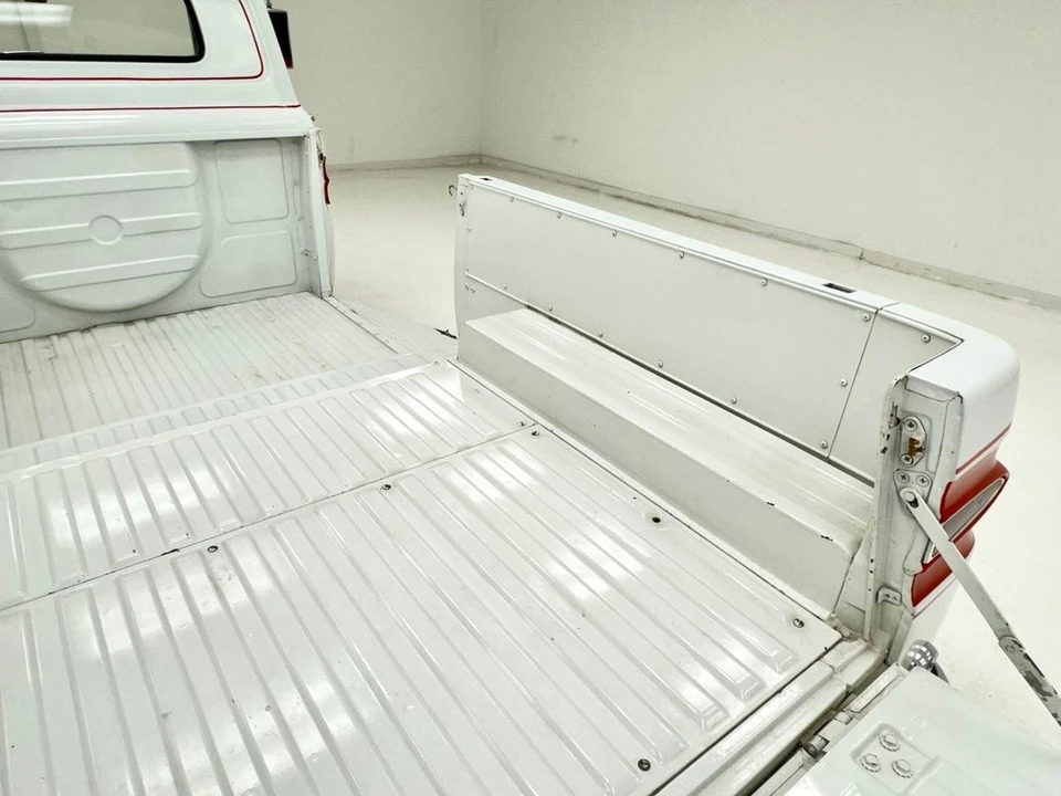 1964 Chevrolet Corvair Rampside & Loadside - Image 22 of 31