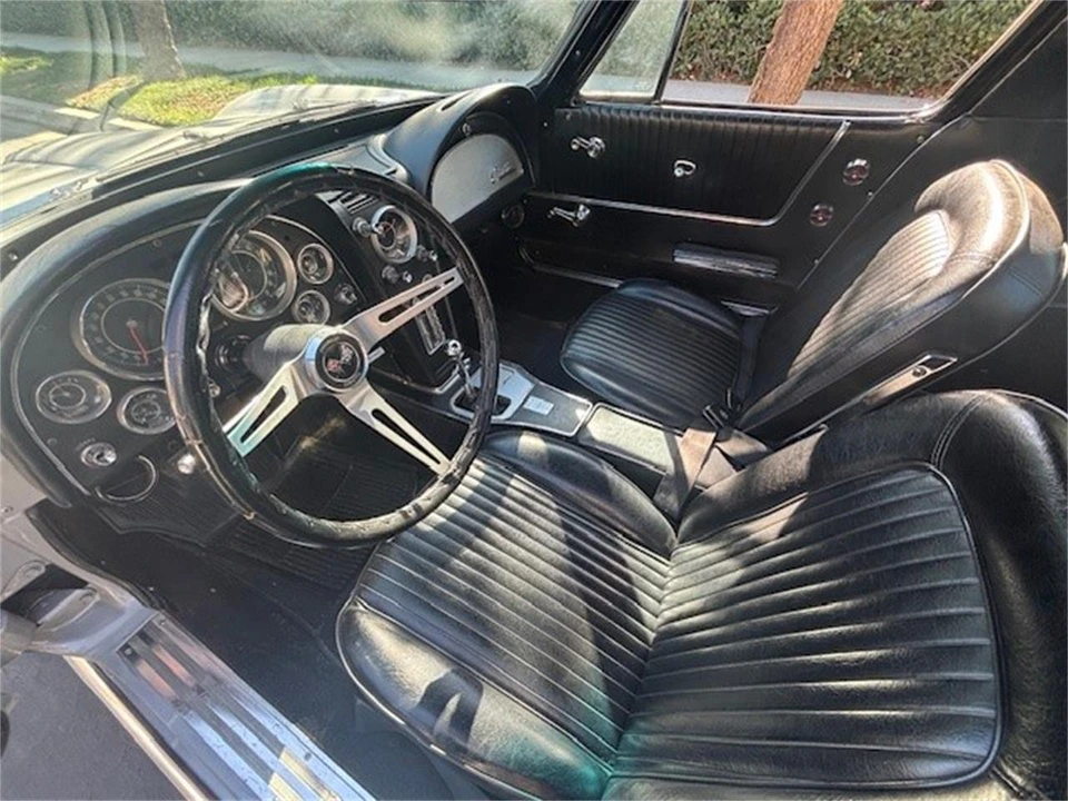 1964 Chevrolet Corvette C2 - Image 3 of 21
