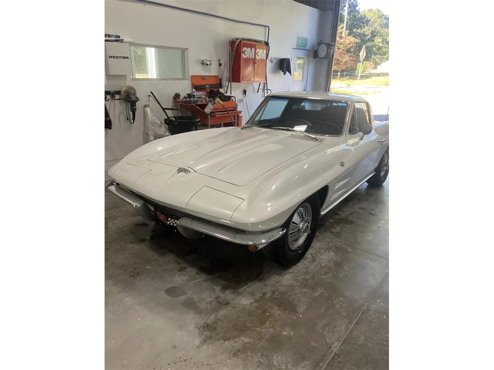 1964 Chevrolet Corvette C2 - Image 9 of 27