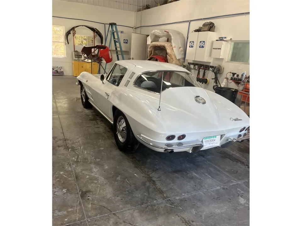 1964 Chevrolet Corvette C2 - Image 11 of 27