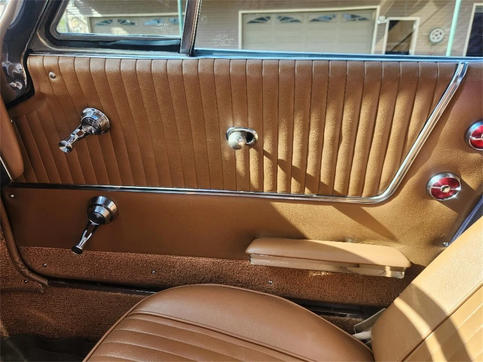 1964 Chevrolet Corvette C2 - Image 15 of 23