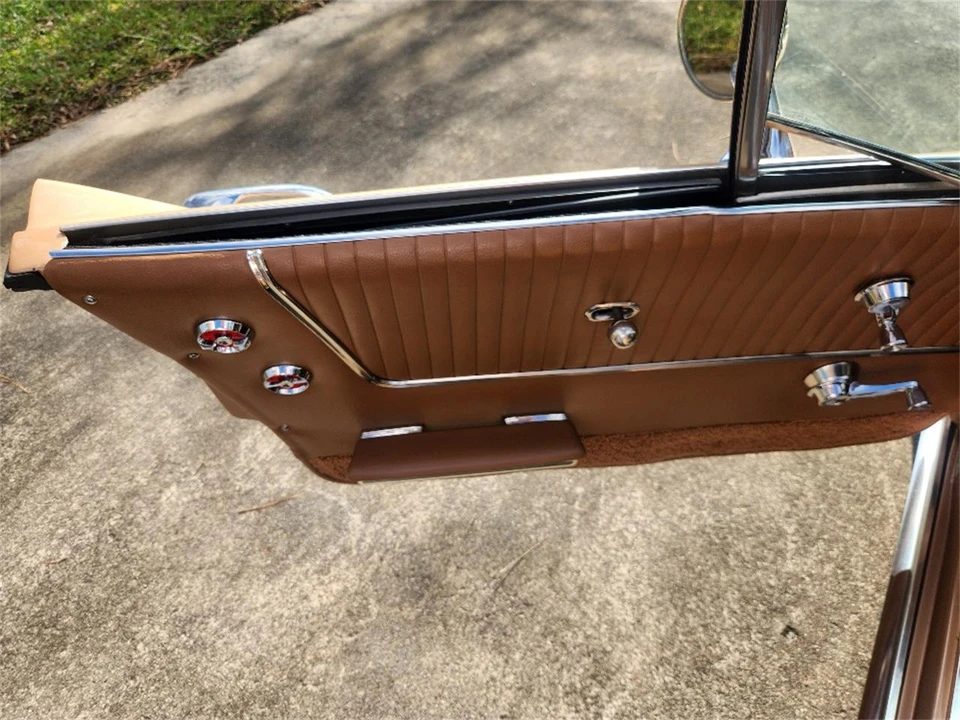 1964 Chevrolet Corvette C2 - Image 20 of 23