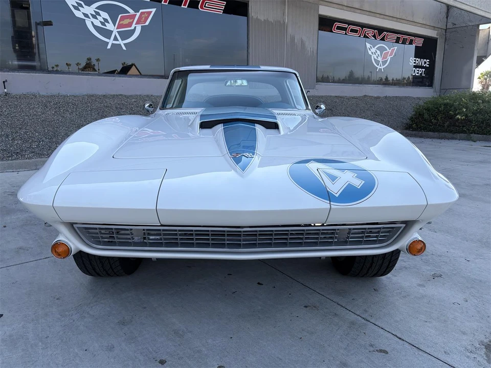 1964 Chevrolet Corvette C2 - Image 3 of 31