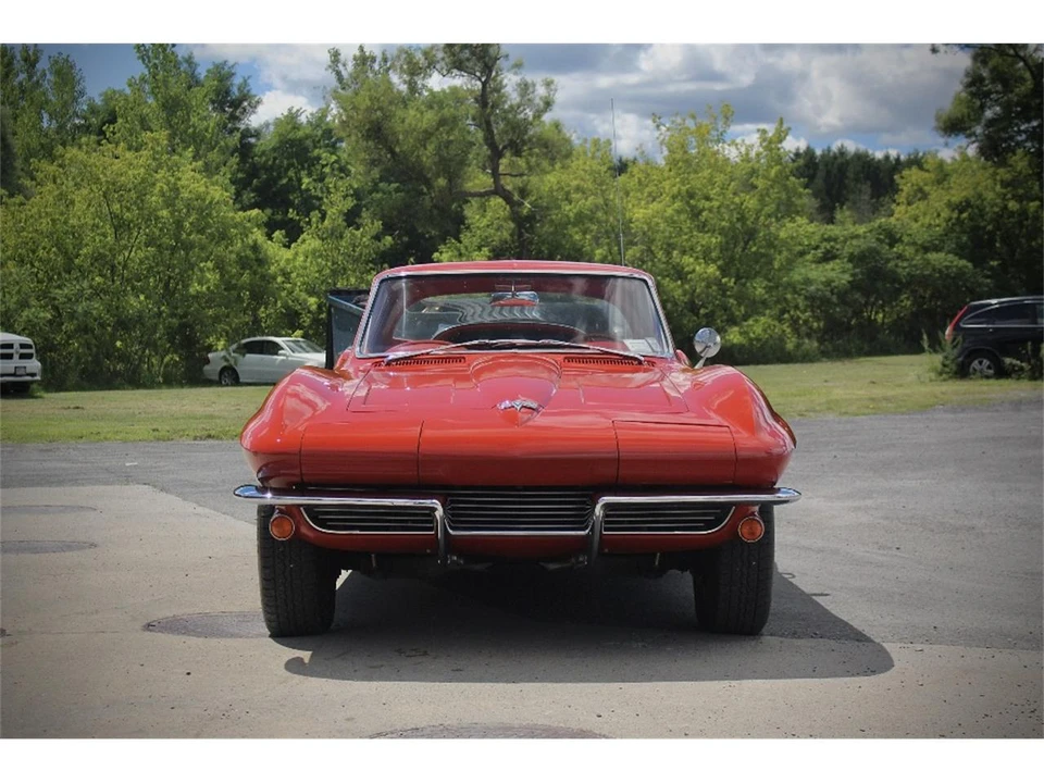 1964 Chevrolet Corvette C2 - Image 2 of 31