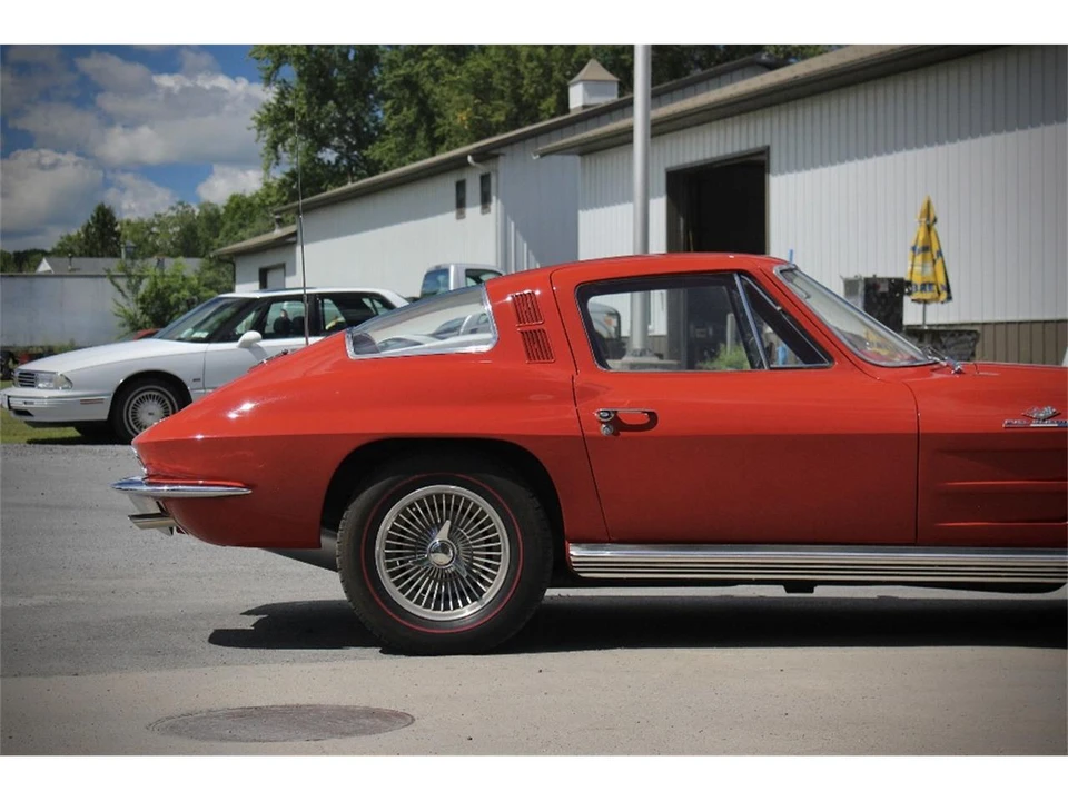 1964 Chevrolet Corvette C2 - Image 5 of 31