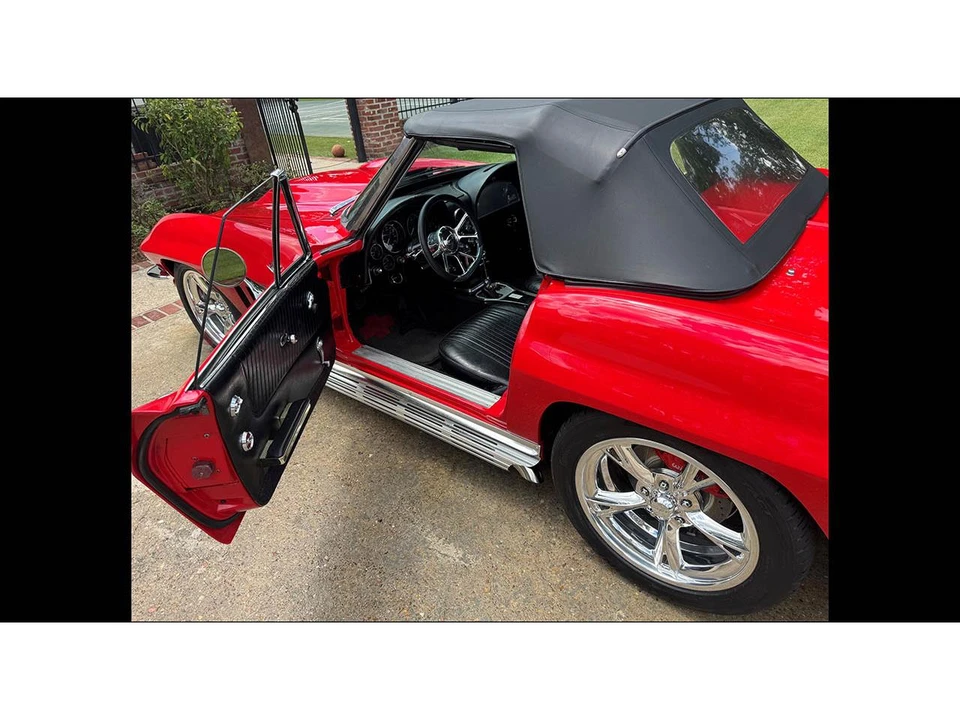 1964 Chevrolet Corvette C2 - Image 15 of 18