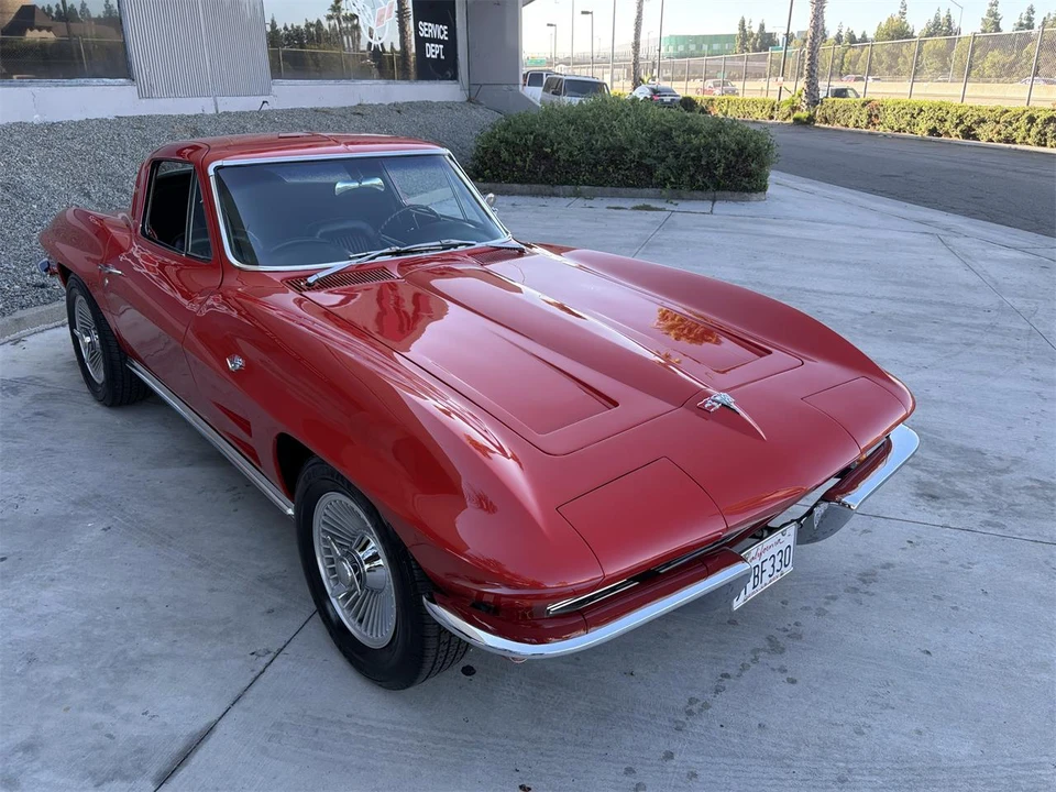 1964 Chevrolet Corvette C2 - Image 12 of 31