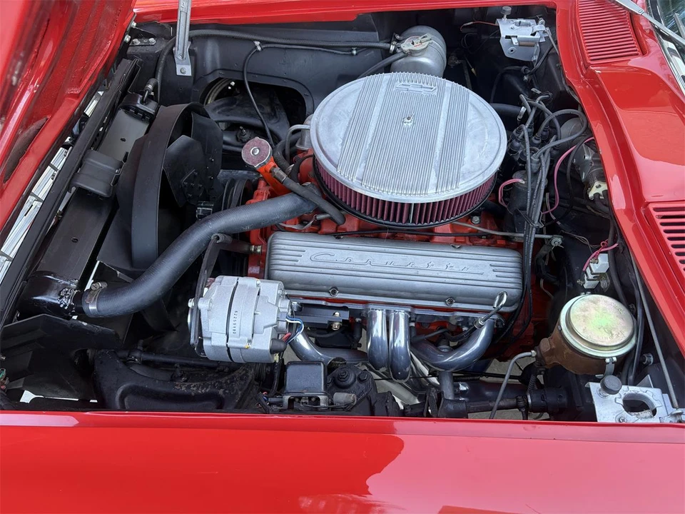 1964 Chevrolet Corvette C2 - Image 19 of 31